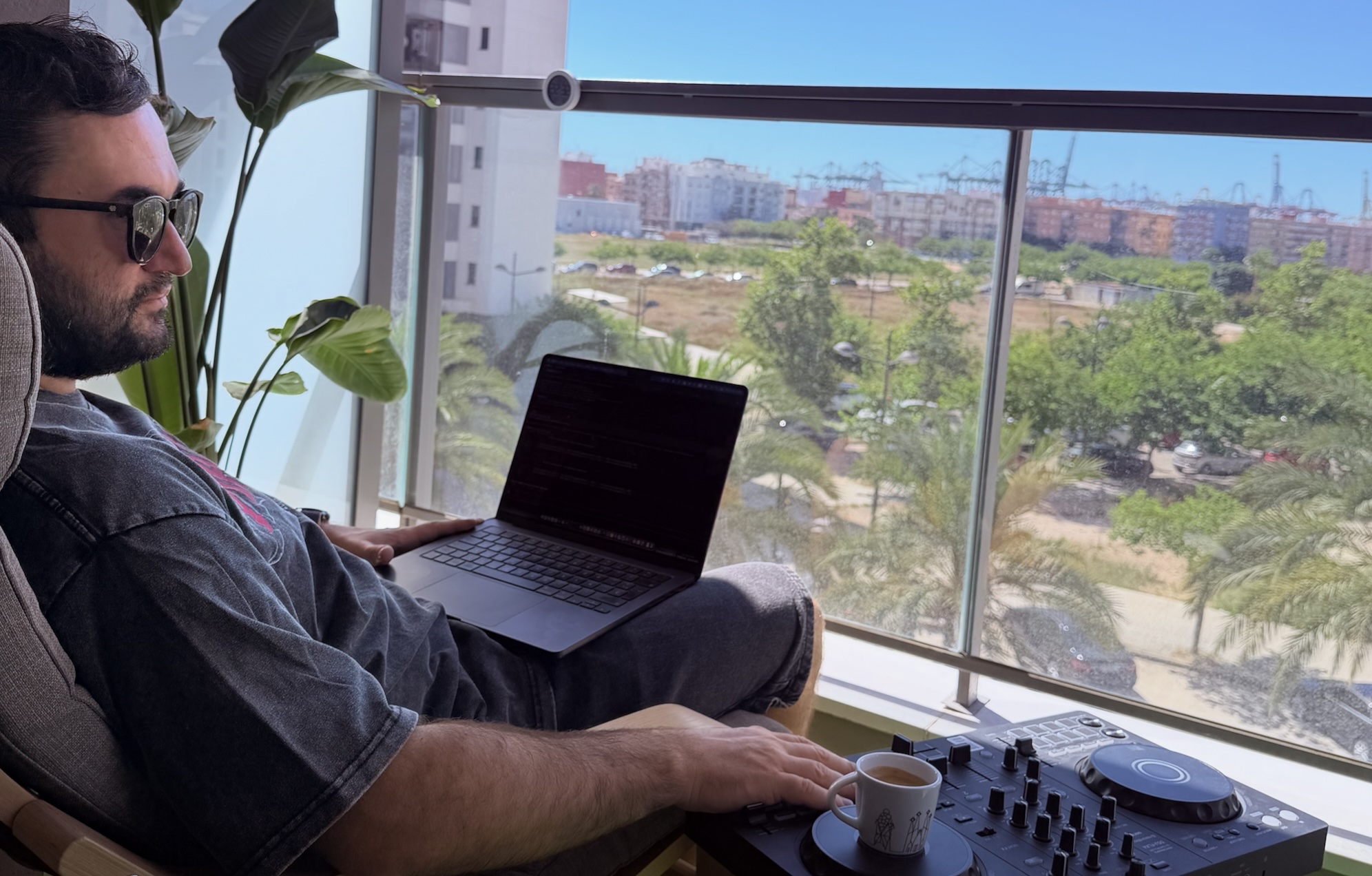 AI + sabbatical = 5 weeks indihacking hackathon